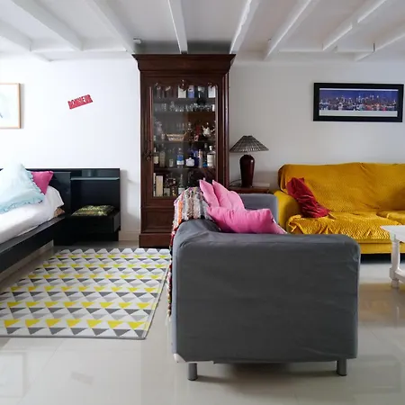 Jolie Maison Sablaise Avec Jardin Quartier Arago Et Proche Plage, - 8 Personnes
