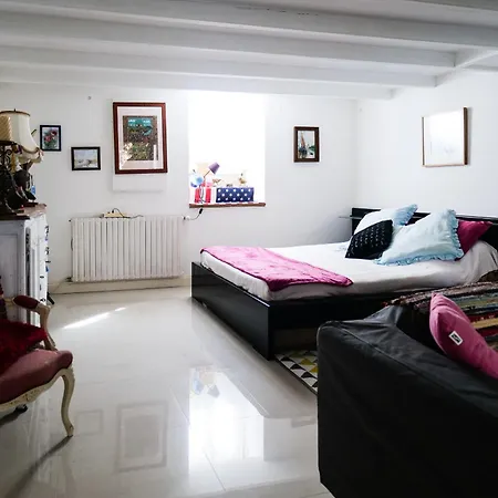 Jolie Maison Sablaise Avec Jardin Quartier Arago Et Proche Plage, - 8 Personnes 펜션 *