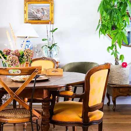Jolie Maison Sablaise Avec Jardin Quartier Arago Et Proche Plage, - 8 Personnes